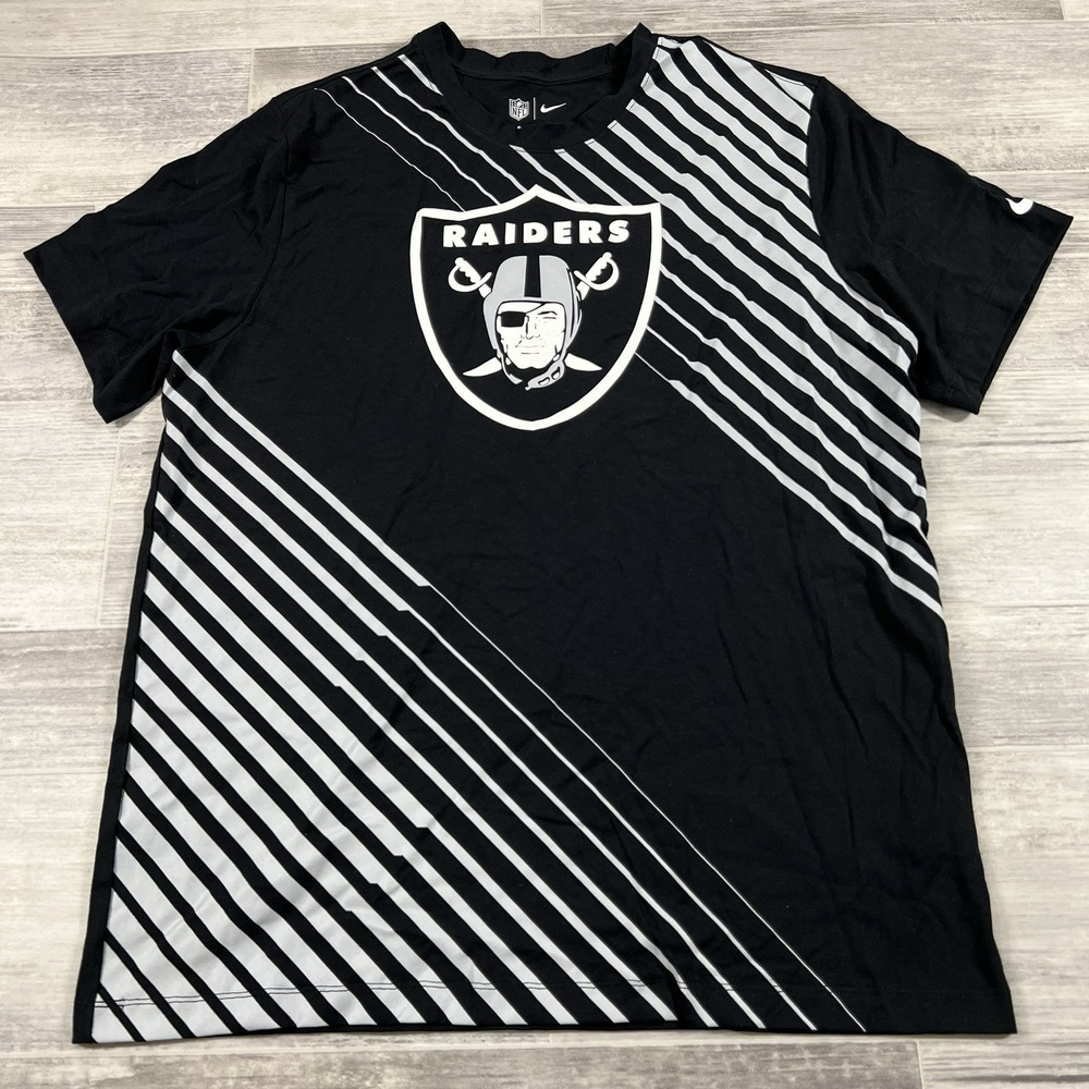 Las Vegas Raiders Football Nike Men's XL Yard Line Fashion Asbury T-Shirt Black